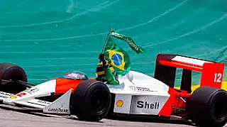 Legado dentro e fora da pista mantém Senna eterno, 30 anos após morte