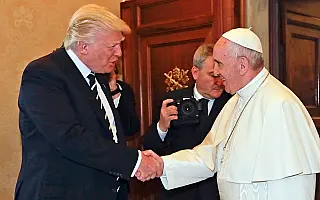 Donald Trump é recebido pelo Papa Francisco no Vaticano