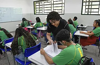 SED divulga edital de abertura do processo seletivo para professores temporários da REE