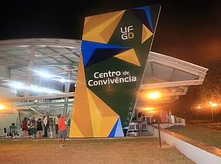 Juiz proíbe aula pública com o tema ‘Esmagar o fascismo’ na UFGD