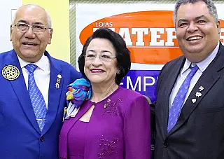 Empossados novos presidentes de Rotary e o governador do Distrito 4470