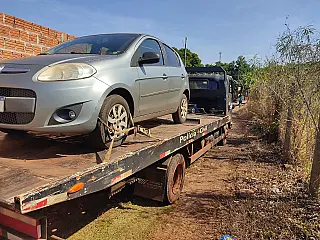 Polícia recupera veículo roubado durante a madrugada e identifica adolescentes envolvidos