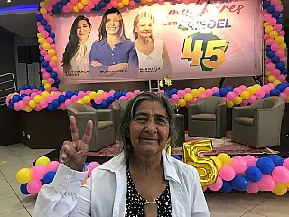 Aos 80 anos, dona Delíria ainda acredita na política