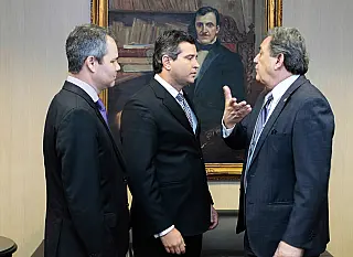 Ministro garante R$ 266 milhões para obras em MS