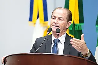 Com melhorias no aeroporto, Bebeto quer incentivar vinda de empresas