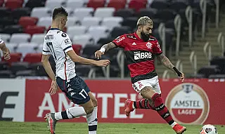 Fla inicia disputa com Vélez por vaga na final