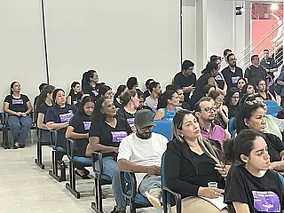 Vereadores 'fincam estacas' na primeira sessão