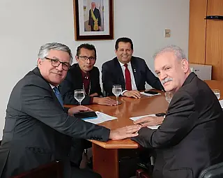 Ministro confirma presença em Dourados