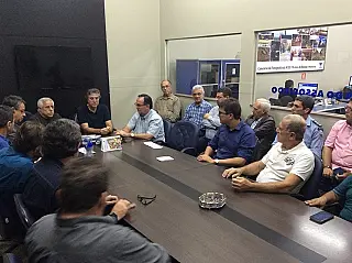 Murilo diz na Aced que Governo quer canal direto com entidade em Dourados
