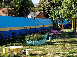 Alunos da Unigran constroem jardim sensorial em Ceim