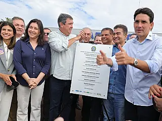 Ministros aterrissam inaugurando aeroporto de Dourados
