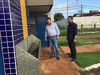 Vereador leva secretário para conferir demandas de moradores dos bairros
