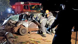 Acidente entre ônibus e carro em cruzamento mata dois e fere três em Fátima do Sul