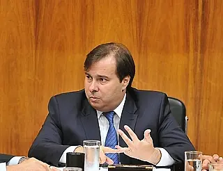 Maia critica Governo por se apropriar de pauta econômica da Câmara