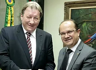 Pauta da AL tem projeto de Barbosinha que cria 2º Cartório de Imóveis em Dourados