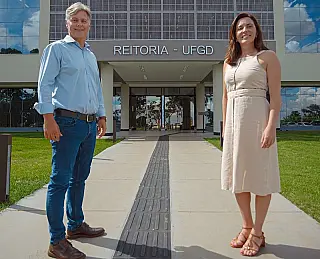 Maioria da UFGD escolhe Etienne para Reitor