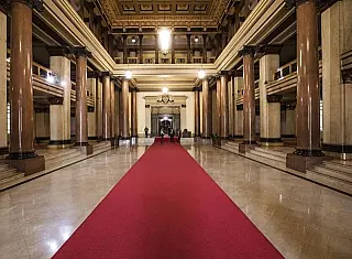 Estudantes da UFGD realizam tour virtual pelo Tribunal de Justiça paulista