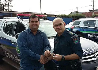 Madson consegue viatura da PM para atender em Vila Vargas