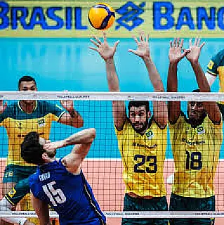 Seleção masculina de vôlei perde na estreia para a Itália