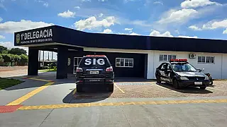 Homem morre afogado após cair em lago de condomínio