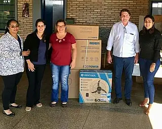 Vereador Silas acompanha entrega de equipamentos com emenda