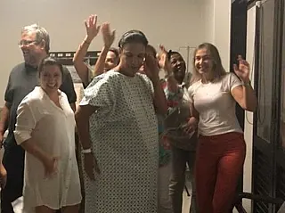 Nascem as gêmeas da cantora Ivete Sangalo no carnaval baiano