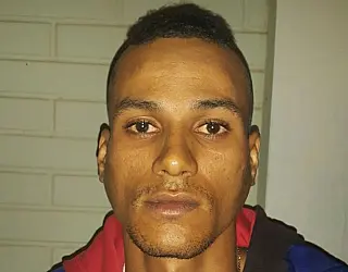 Douradense é preso com 18 quilos de maconha em ônibus