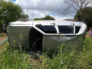 Ao desviar de ciclista condutor atropela família e bebê de dois meses morre