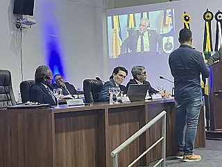 Franklin, Alex e Isa estreiam em áreas estratégicas