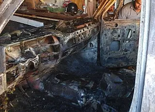 Incêndio em serralheria é controlado pelos Bombeiros