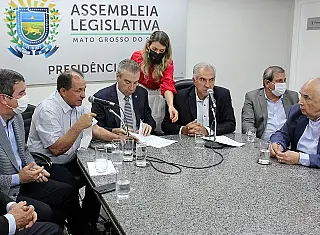 Governo isenta 141 mil famílias de pagar luz