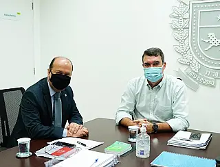 Barbosinha festeja nova frente de asfalto