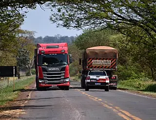 Lia Nogueira pede por rodovias estaduais