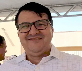 Ex-prefeito paga leilão com cheque sem fundo