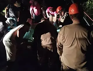 Irmãos morrem ao cair em poço de 30 metros