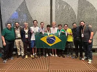 Brasil ganha 19 medalhas em competição internacional de matemática