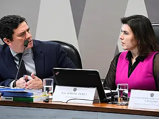 Moro quer formar chapa com Simone de vice