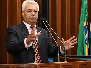 Covid-19 mata o deputado Cabo Almi, do PT, aos 58 anos