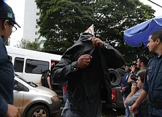 Operação prende policiais militares que facilitam o contrabando de cigarros em MS