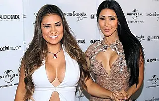 Dupla Simone e Simaria cancela shows em 6 cidades alegando problemas de saúde