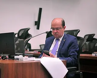 Recuperado da Covid, deputado Barbosinha retoma os trabalhos na Assembleia