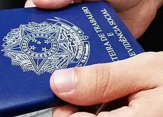Sexta-feira começa com 429 vagas de emprego