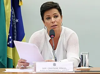 Jefferson se reúne com Temer e filha vira ministra do Trabalho