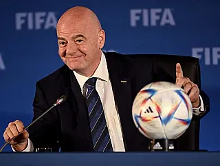 Fifa anuncia Super Mundial de clubes para 2025