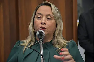Lia Nogueira pede providências para evitar apagões em Dourados