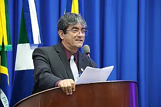 Juscelino sugere que Centro de Testagem e Monitoramento da Covid seja transformado em UBS