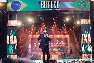 Servidor pede R$ 48 mil a Gusttavo Lima em processo por celular citado em música
