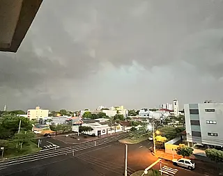 Em meio a calorão de 40, frente fria se aproxima