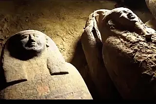 13 caixões com múmias intocadas de 2.500 anos são descobertos no Egito