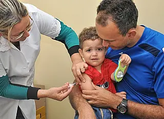 Saúde reforça importância de grupos de risco procurarem pela vacina da gripe